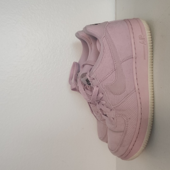 Nike Air Force 1 LV8 corduroy shoes - Picture 1 of 7
